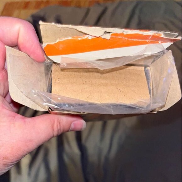 Vintage Mini WeatheRadio, New! - Picture 8 of 10